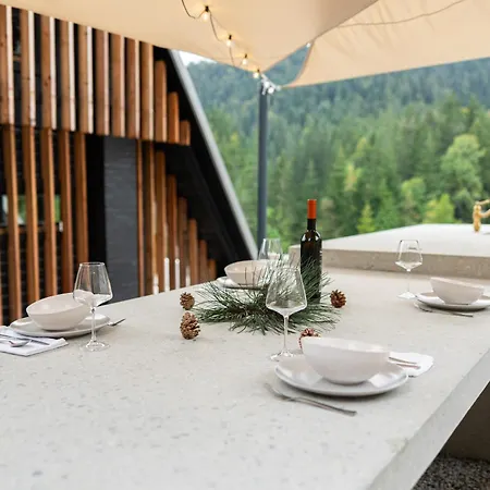 Pine Hill Ruby With Free Jacuzzi *