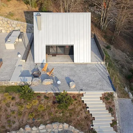 Chalet Pine Hill Ruby With Free Jacuzzi