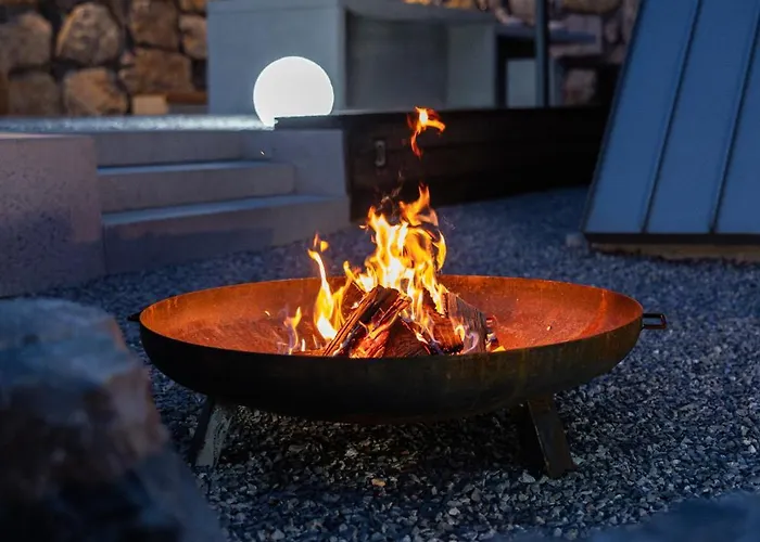 Pine Hill Ruby With Free Jacuzzi * Rakitna