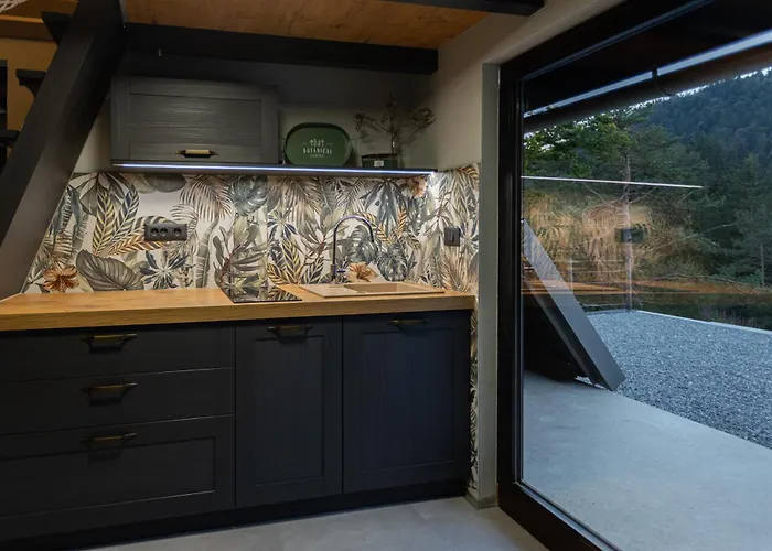 Pine Hill Ruby With Free Jacuzzi Horská chata Rakitna