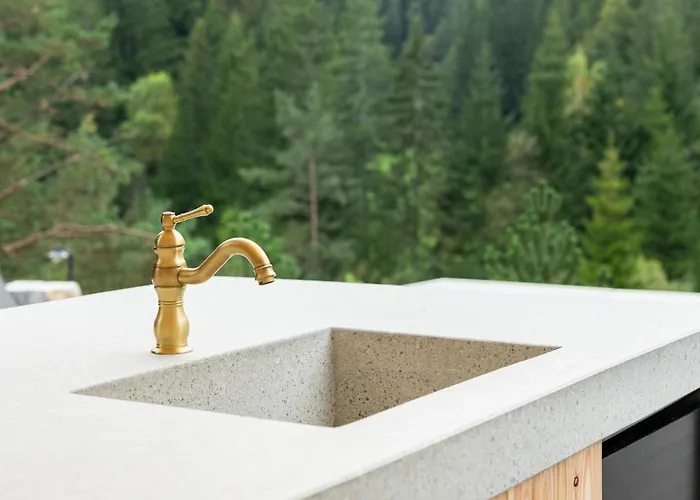 Horská chata Pine Hill Ruby With Free Jacuzzi Rakitna