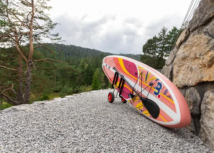 Horská chata Pine Hill Ruby With Free Jacuzzi *